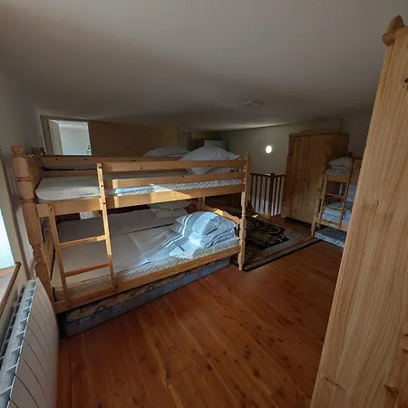 Holiday home La Jasserie, 12 Pers, Et Sauna Chalmazel-Jeansagniere