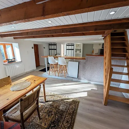 La Jasserie, 12 Pers, Et Sauna * Chalmazel-Jeansagniere